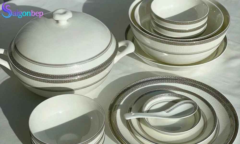 Bộ tô, chén, đĩa sứ xương cao cấp nhập khẩu London (50 món)