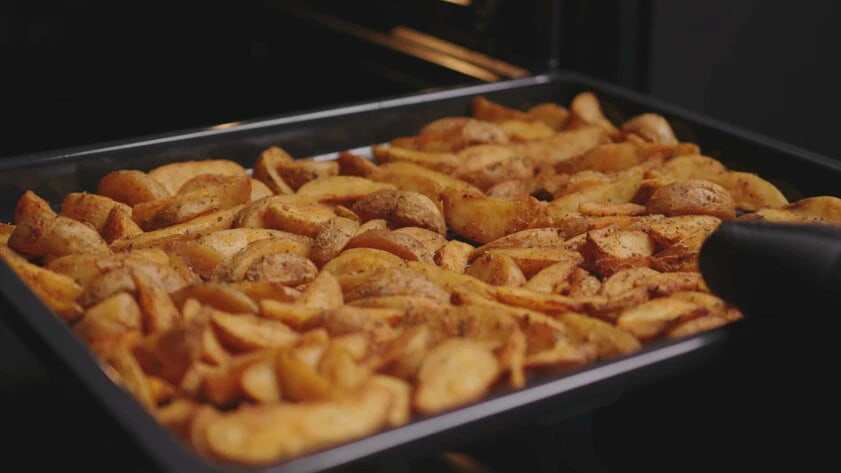  Lò nướng TEKA Air fry HLB 8416 BK