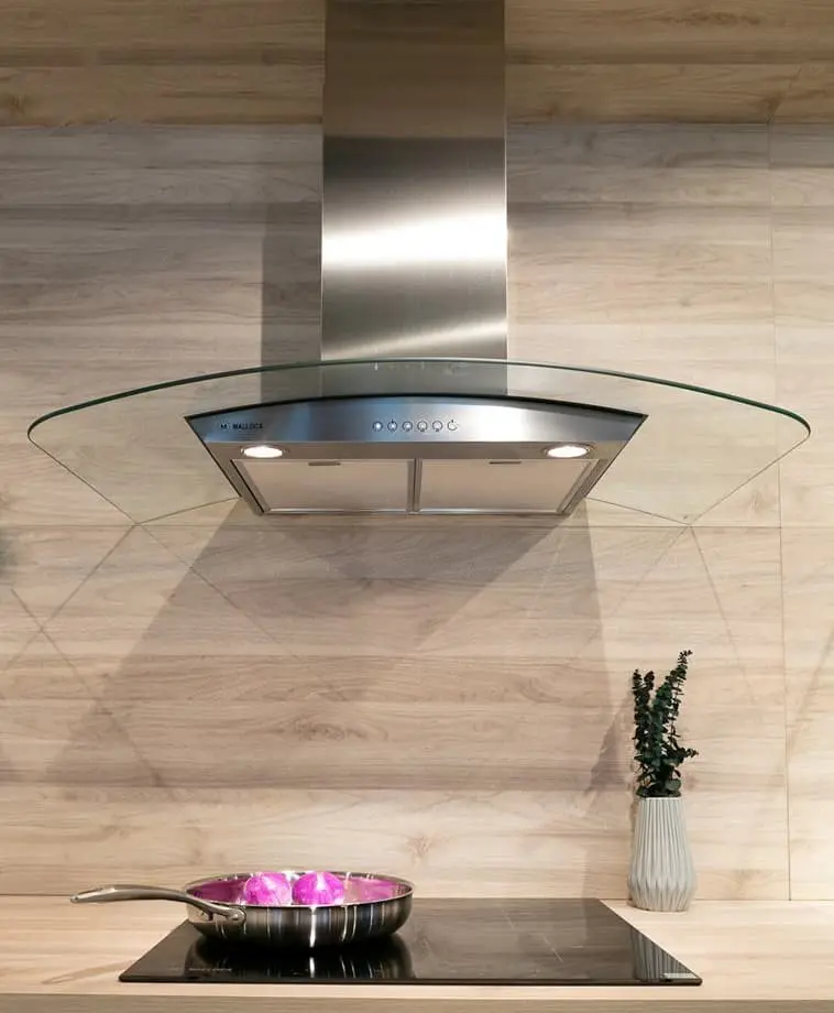 Máy hút mùi áp tường Malloca SIGMA-K820T