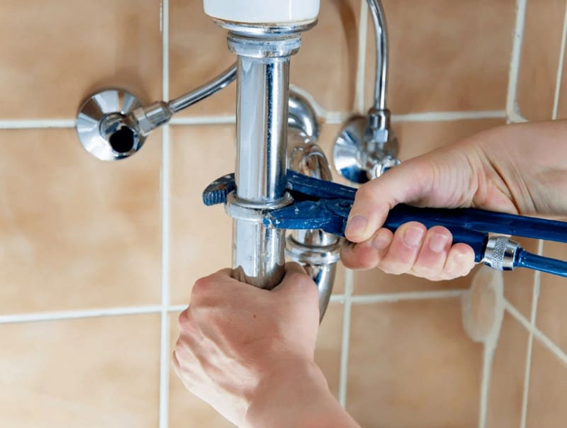 Vệ sinh siphon chậu rửa bát Kluger