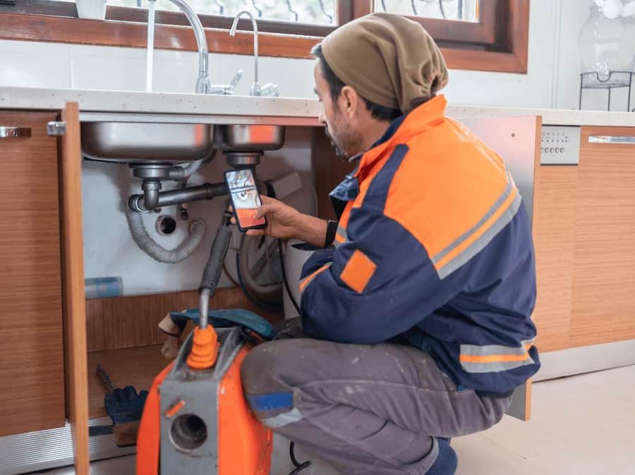 Vệ sinh siphon chậu rửa bát Kluger
