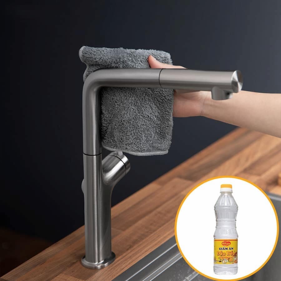 Vệ sinh vòi rửa bát Kluger