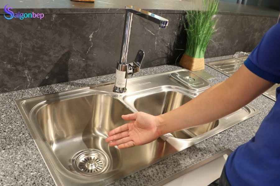 Chậu rửa chén Malloca MS 1024