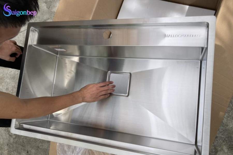 Chậu rửa chén Malloca MS 6302T