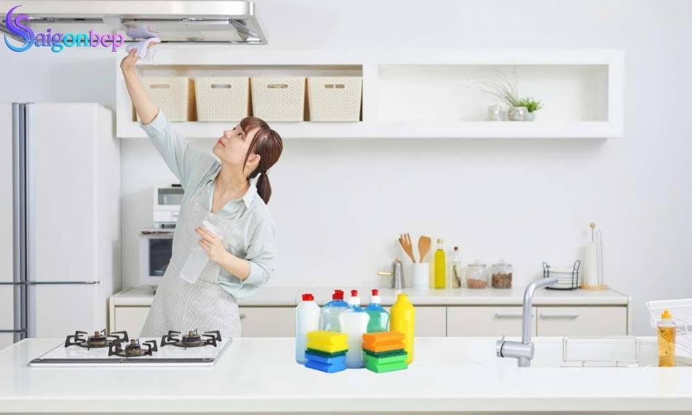 máy hút mùi kêu to