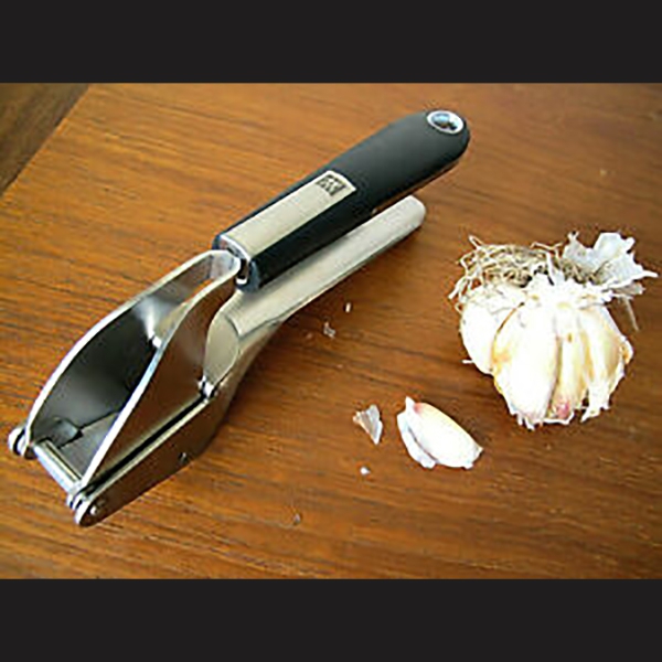 Dụng cụ ép tỏi Zwilling Twin Pure Black