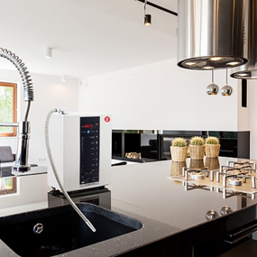 Máy lọc nước ion kiềm Fuji Smart I8