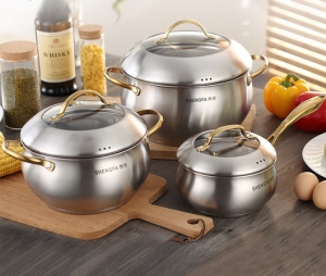 Tại sao nồi inox bị ố, bị đốm loang lổ