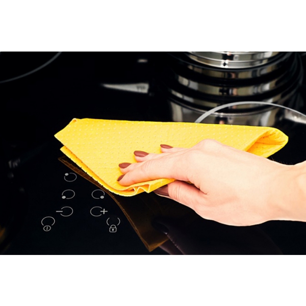 Xử lý khi mặt kính bếp từ ố